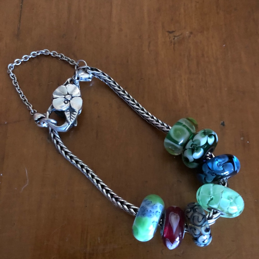 Authentic Troll bracelet,clasp with glass beads